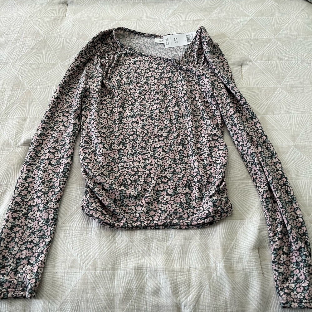 NWT Abercrombie girls top